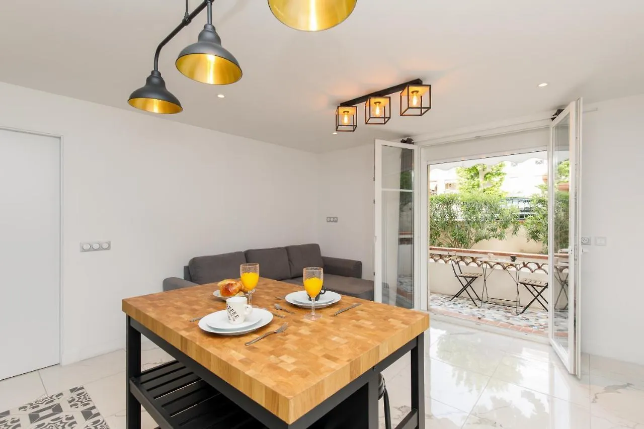 Apartment Cyclades Yourhosthelper Cannes France